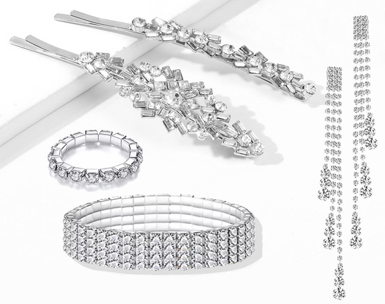 Earrings, Rings and much more...
